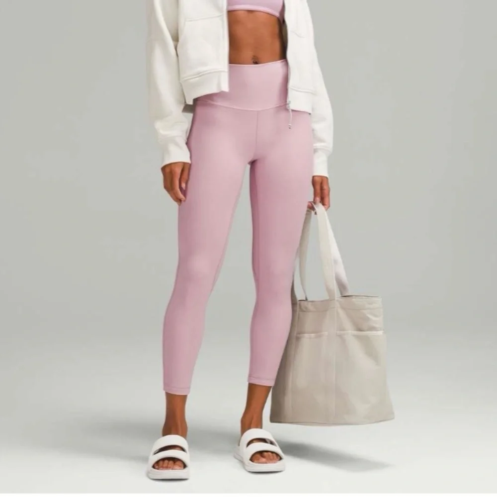 Lululemon Lululemon Align High-Rise Pant 25